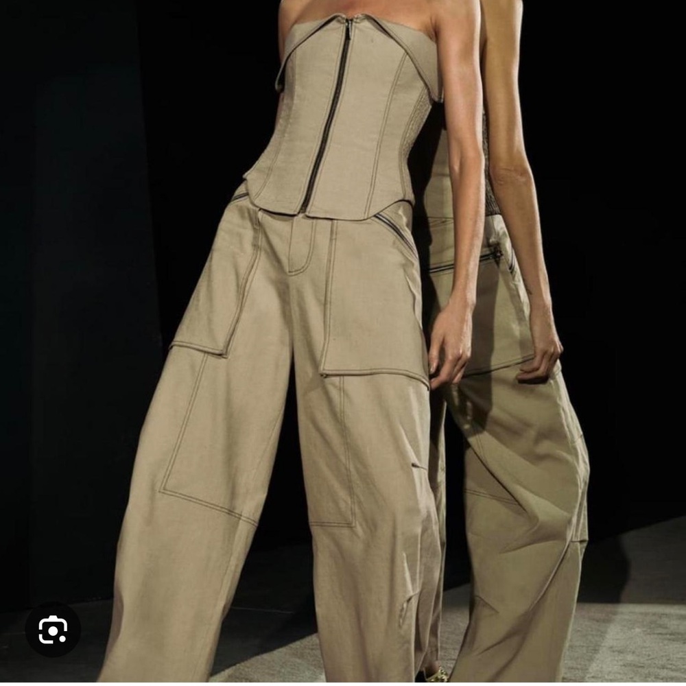 Zara Women's Tan Wide-Leg Trousers